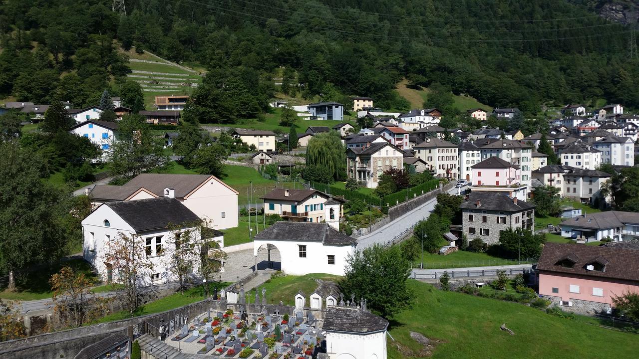 Hotel Soazza Exterior foto